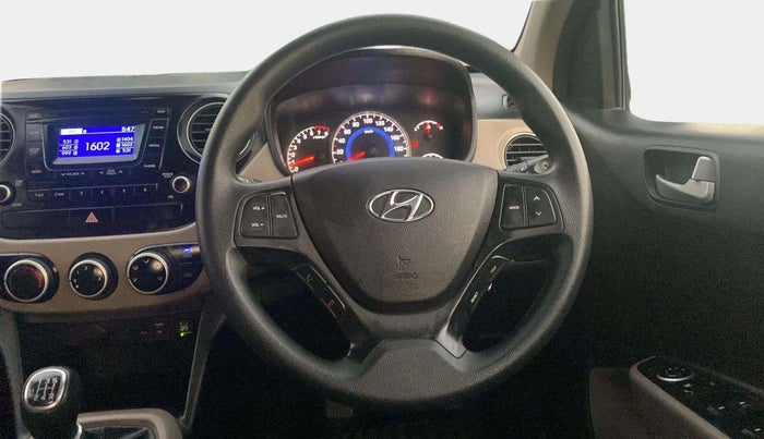 2016 Hyundai Grand i10 SPORTZ 1.2 KAPPA VTVT, CNG, Manual, 99,873 km, Steering Wheel Close Up