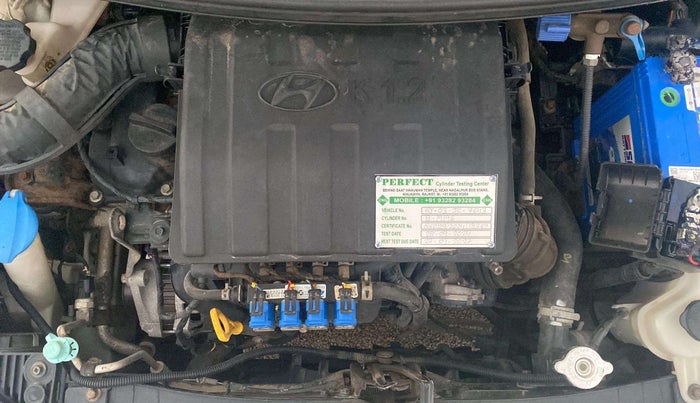 2016 Hyundai Grand i10 SPORTZ 1.2 KAPPA VTVT, CNG, Manual, 99,873 km, Open Bonet