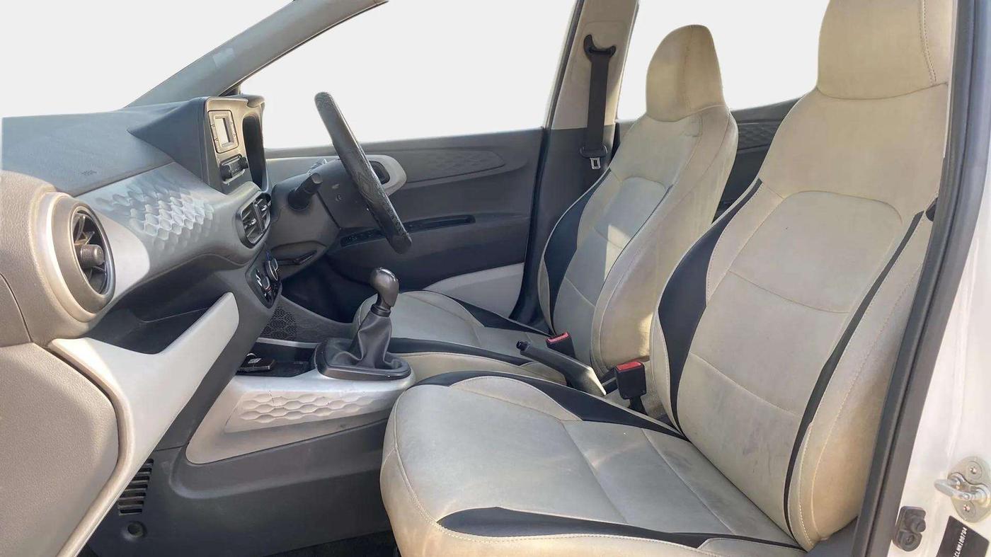 2021 Hyundai GRAND I10 NIOS MAGNA 1.2 KAPPA VTVT, Petrol, Manual, 71,351 km, Right Side Front Door Cabin