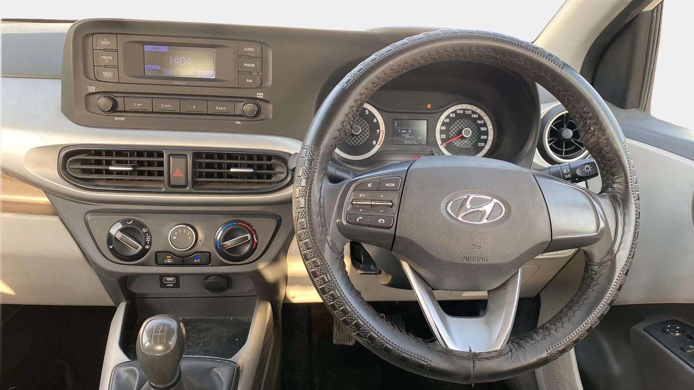 2021 Hyundai GRAND I10 NIOS MAGNA 1.2 KAPPA VTVT, Petrol, Manual, 71,351 km, Steering Wheel Close Up