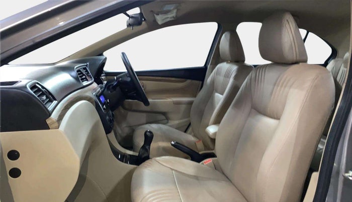 2021 Maruti Ciaz SIGMA 1.5 SHVS MT  PETROL, Petrol, Manual, 31,200 km, Right Side Front Door Cabin