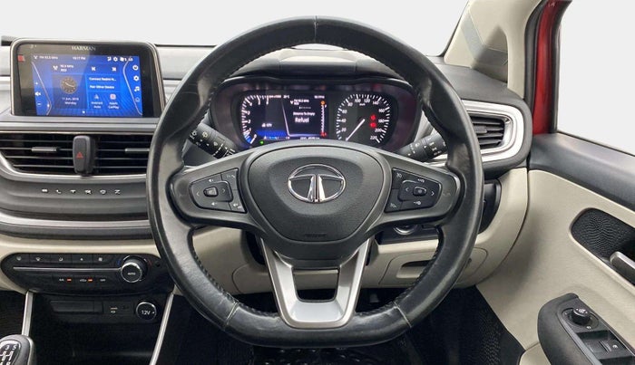 2022 Tata ALTROZ XZ PLUS DIESEL, Diesel, Manual, 40,165 km, Steering Wheel Close Up