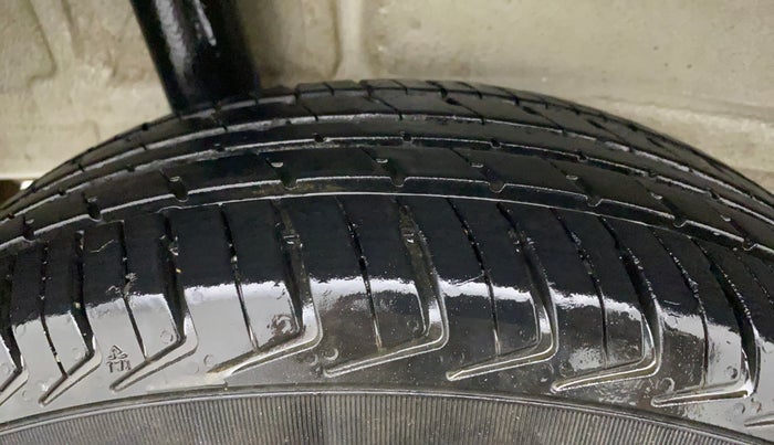 2021 Maruti New Wagon-R LXI CNG 1.0, CNG, Manual, 19,912 km, Right Rear Tyre Tread