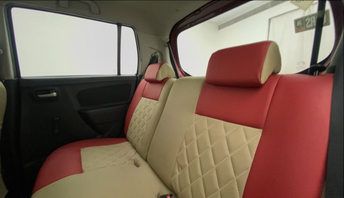 2012 Maruti Wagon R 1.0 LXI CNG, CNG, Manual, 66,379 km, Right Side Rear Door Cabin