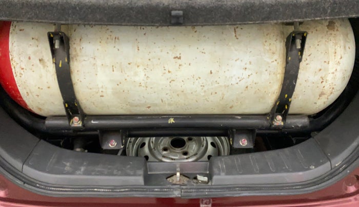 2012 Maruti Wagon R 1.0 LXI CNG, CNG, Manual, 66,379 km, Boot Inside