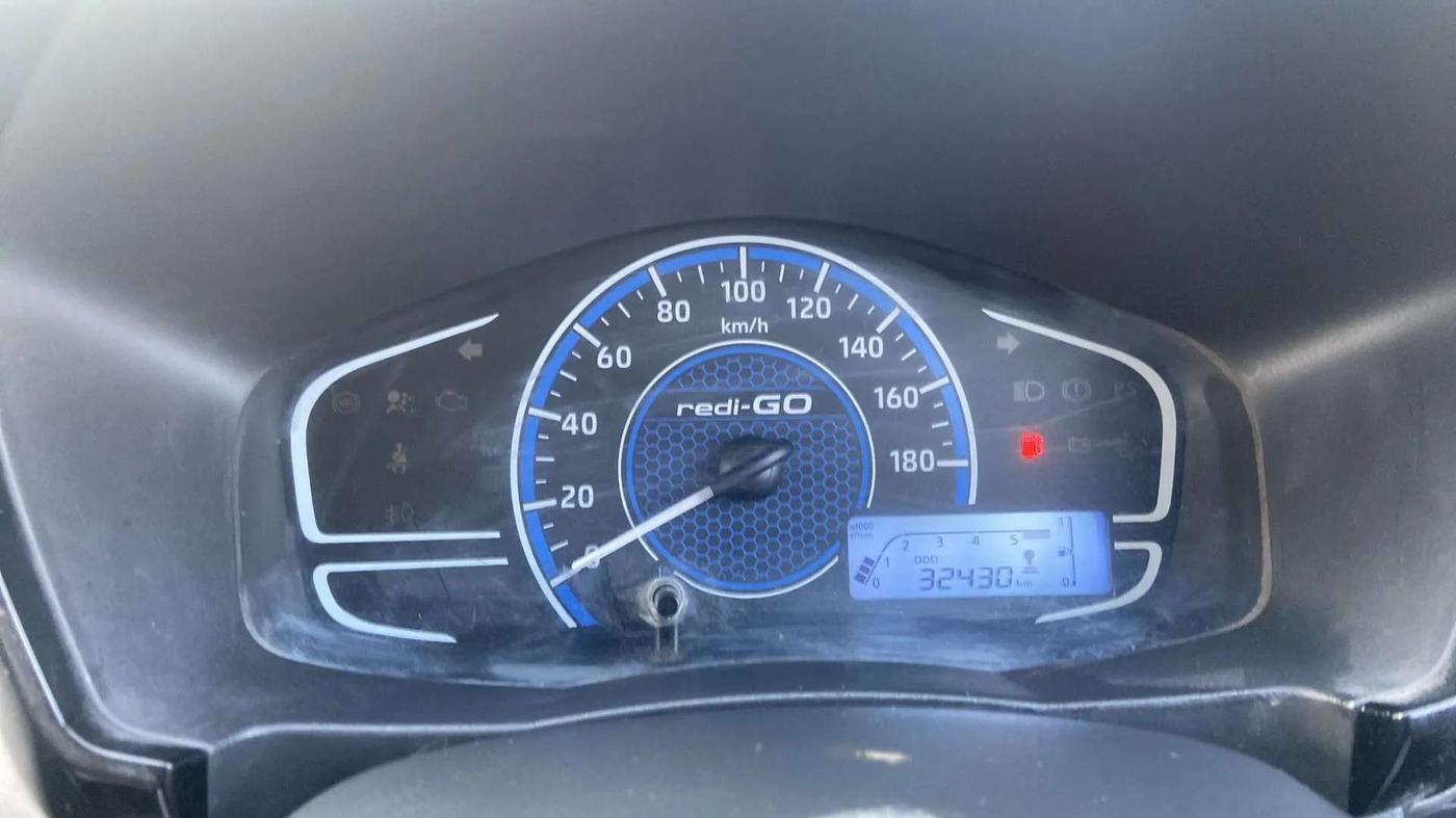2021 Datsun Redi Go T(O), Petrol, Manual, 32,576 km, Odometer Image