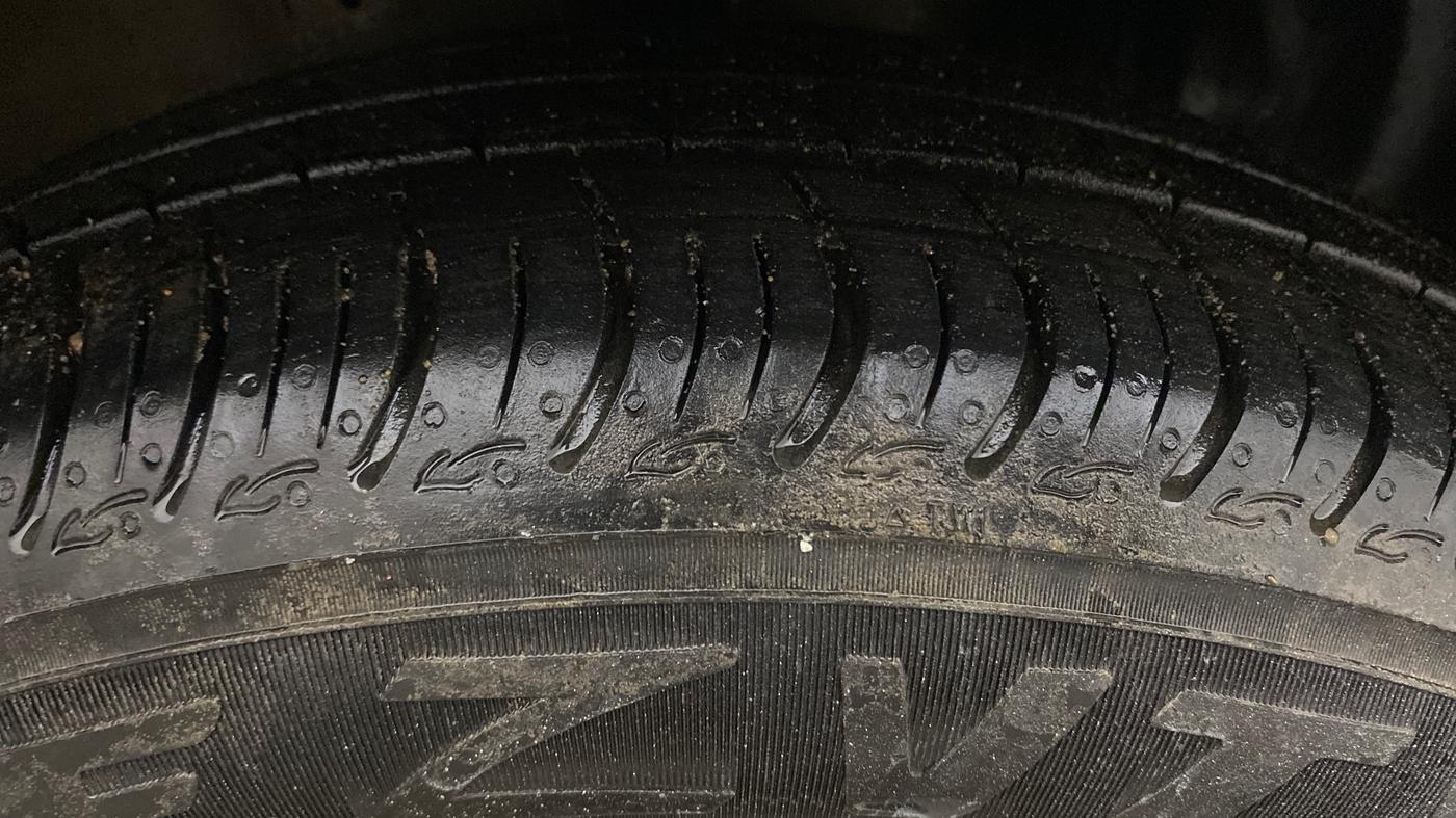 2019 Maruti New Wagon-R ZXI 1.2 AMT, Petrol, Automatic, 46,971 km, Right Front Tyre Tread