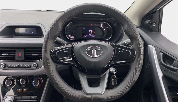 2022 Tata NEXON XM PETROL, Petrol, Manual, 31,582 km, Steering Wheel Close Up