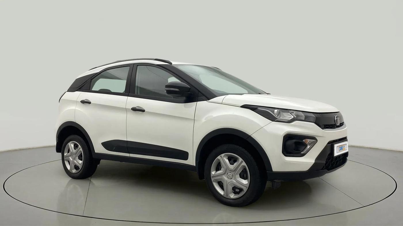 2022 Tata NEXON XM PETROL, Petrol, Manual, 31,582 km, SRP
