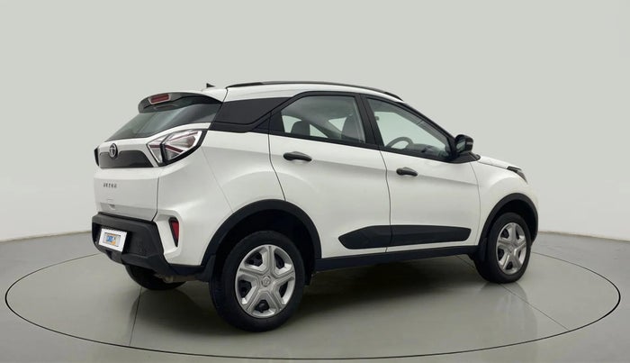2022 Tata NEXON XM PETROL, Petrol, Manual, 31,582 km, Right Back Diagonal