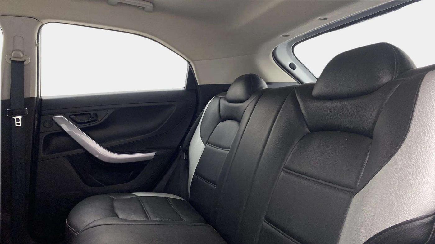 2022 Tata NEXON XM PETROL, Petrol, Manual, 31,582 km, Right Side Rear Door Cabin