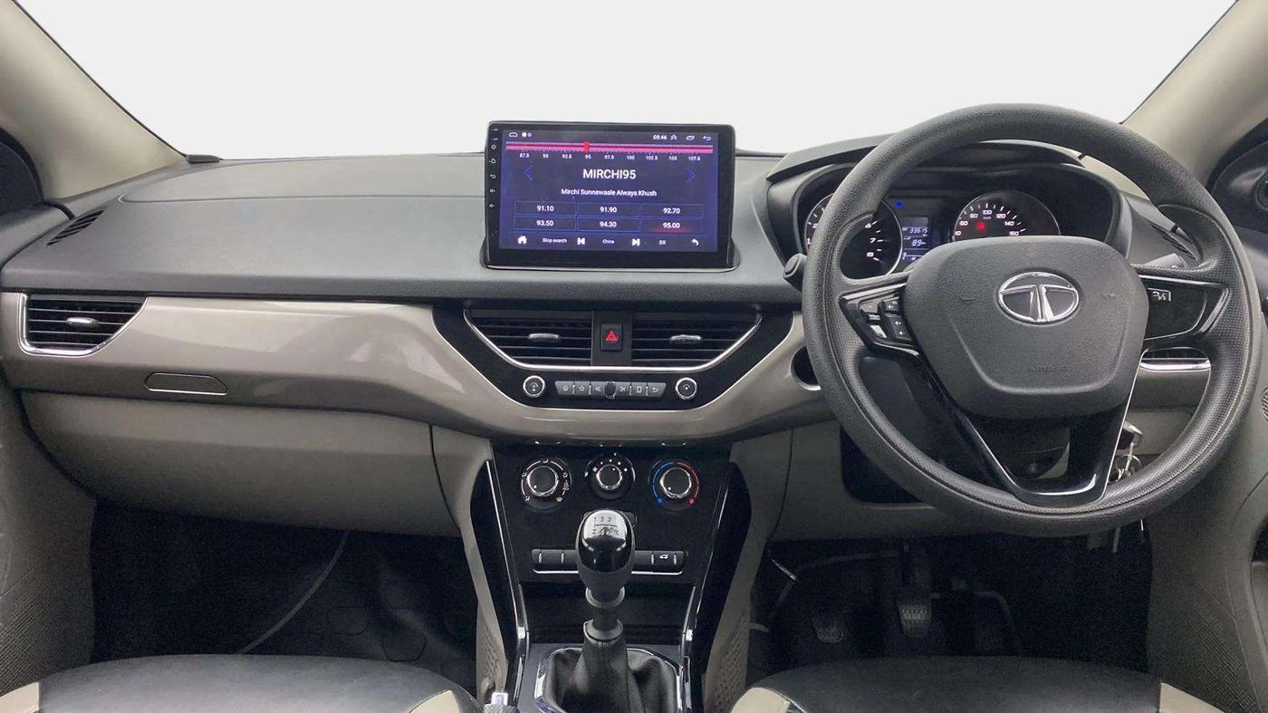 2019 Tata NEXON XT PLUS PETROL, Petrol, Manual, 33,613 km, Dashboard