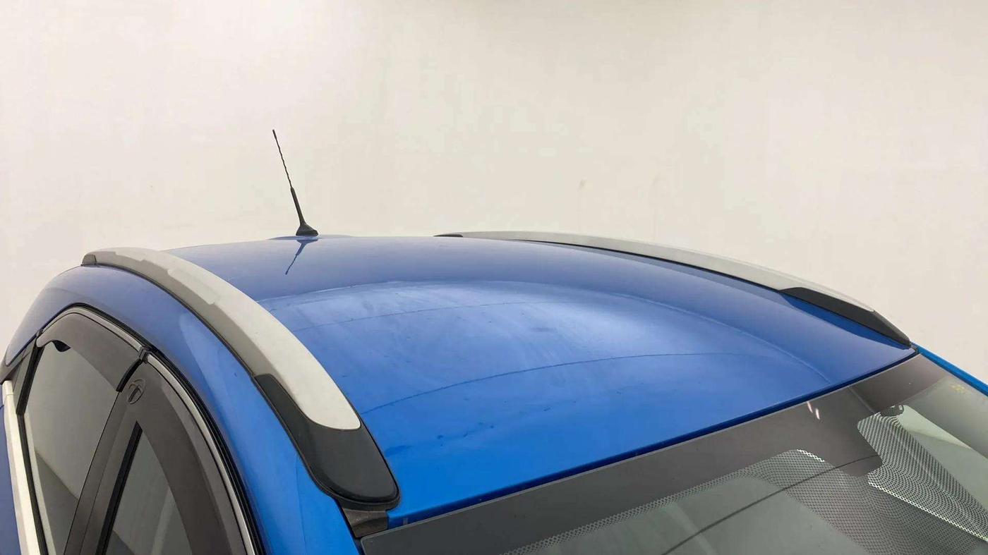 2019 Tata NEXON XT PLUS PETROL, Petrol, Manual, 33,613 km, Roof