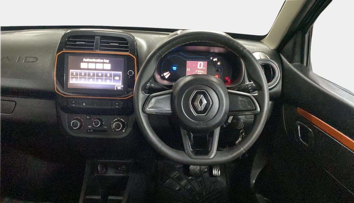 2019 Renault Kwid CLIMBER 1.0 AMT (O), Petrol, Automatic, 27,228 km, Steering Wheel Close Up