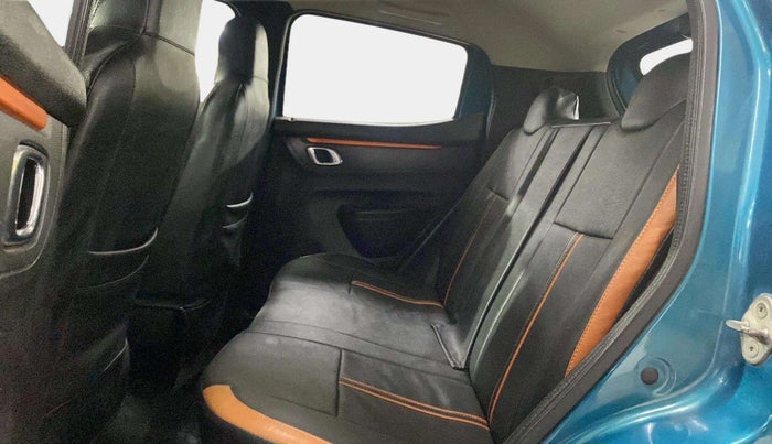 2019 Renault Kwid CLIMBER 1.0 AMT (O), Petrol, Automatic, 27,228 km, Right Side Rear Door Cabin