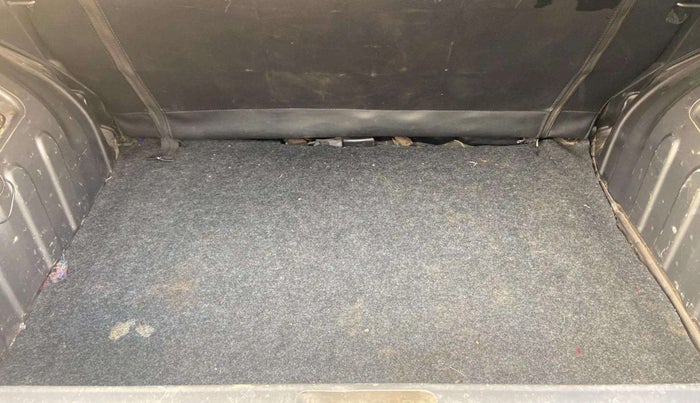 2019 Renault Kwid RXL, Petrol, Manual, 48,774 km, Boot Inside