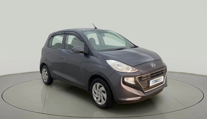 2018 Hyundai NEW SANTRO SPORTZ CNG, CNG, Manual, 43,085 km, Right Front Diagonal