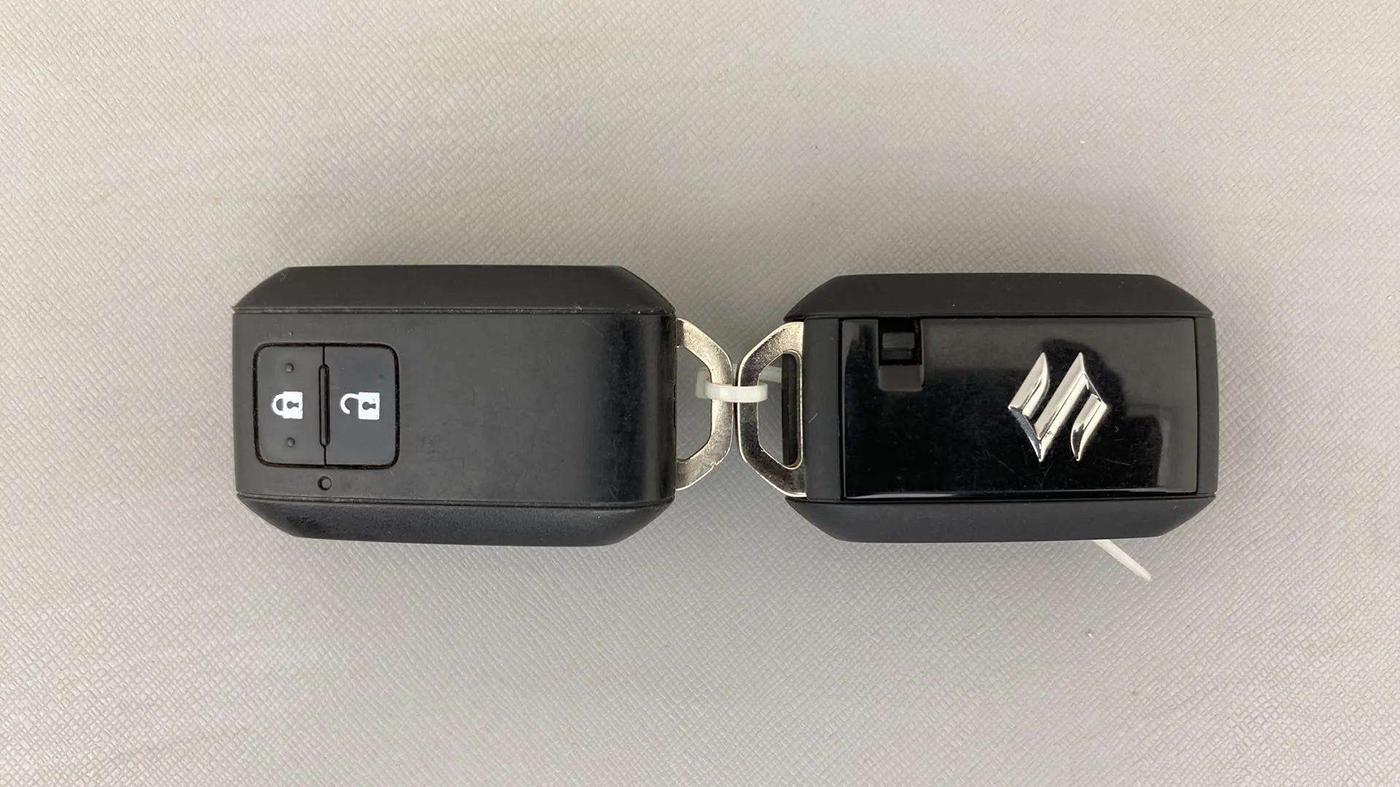 2020 Maruti Baleno ZETA PETROL 1.2, Petrol, Manual, 12,846 km, Key Close Up