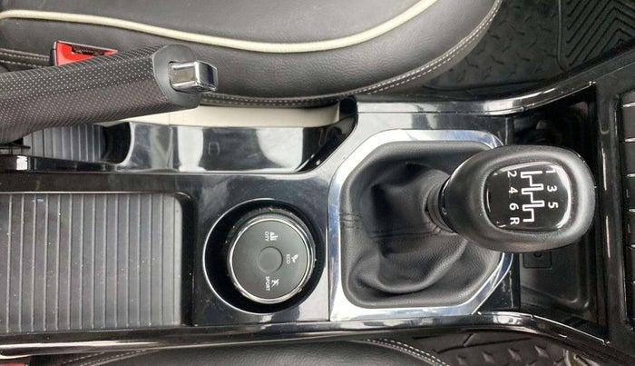 2021 Tata NEXON XZ PLUS PETROL SUNROOF, Petrol, Manual, 25,357 km, Gear Lever