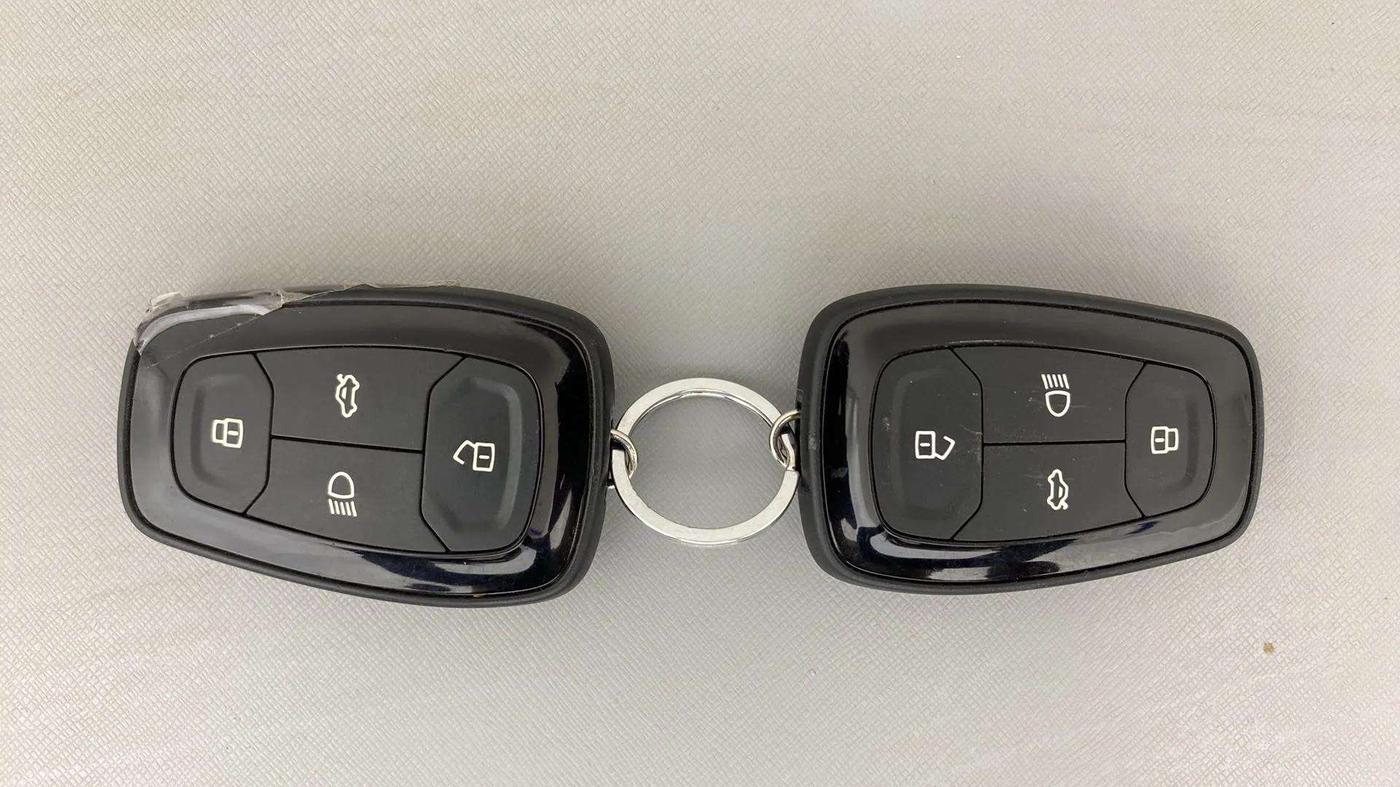 2021 Tata NEXON XZ PLUS PETROL SUNROOF, Petrol, Manual, 25,357 km, Key Close Up