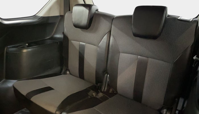 2021 Maruti XL6 ZETA MT, Petrol, Manual, 38,747 km, Third Seat Row ( optional )