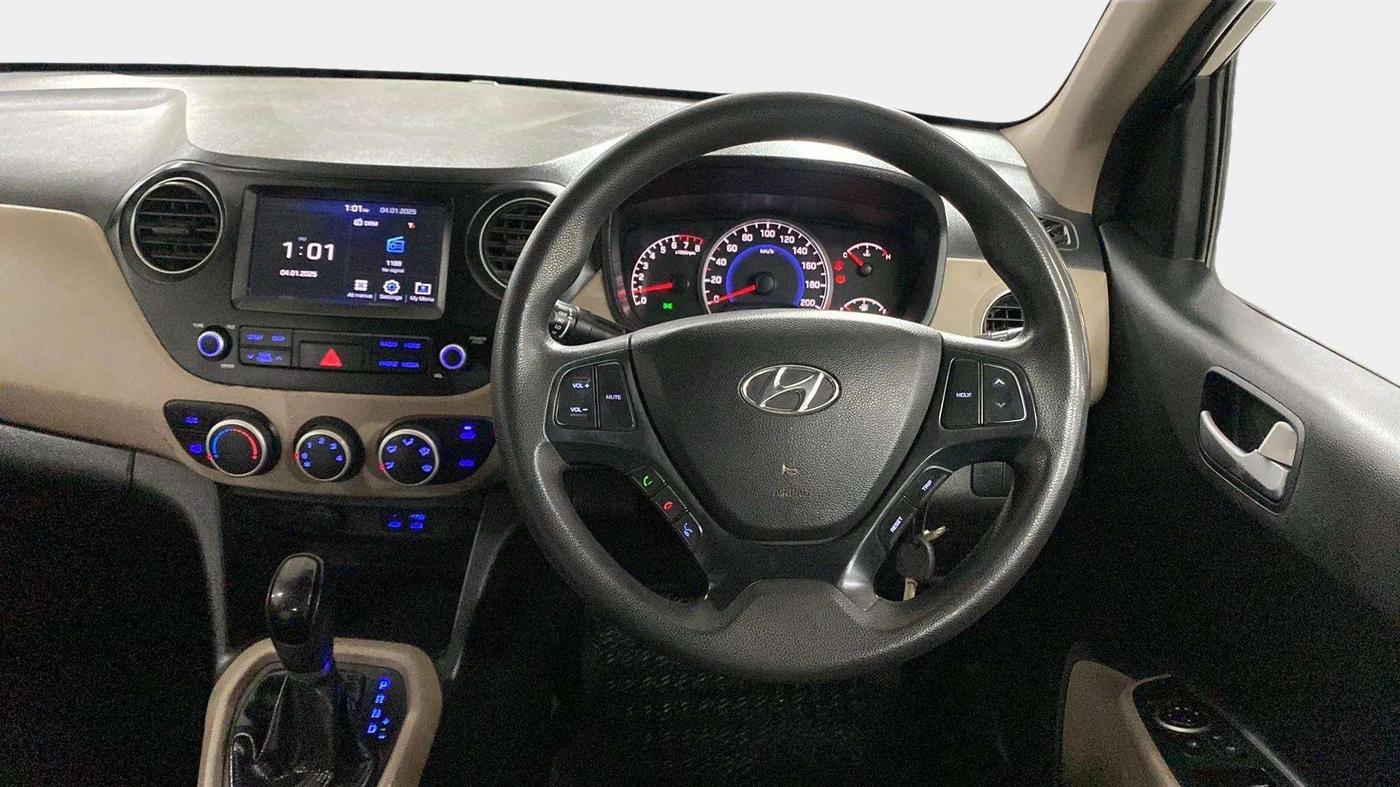 2017 Hyundai Grand i10 SPORTZ (O) AT 1.2 KAPPA VTVT, Petrol, Automatic, 75,628 km, Steering Wheel Close Up