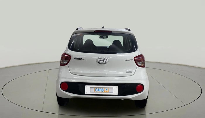 2017 Hyundai Grand i10 SPORTZ (O) AT 1.2 KAPPA VTVT, Petrol, Automatic, 75,405 km, Back/Rear