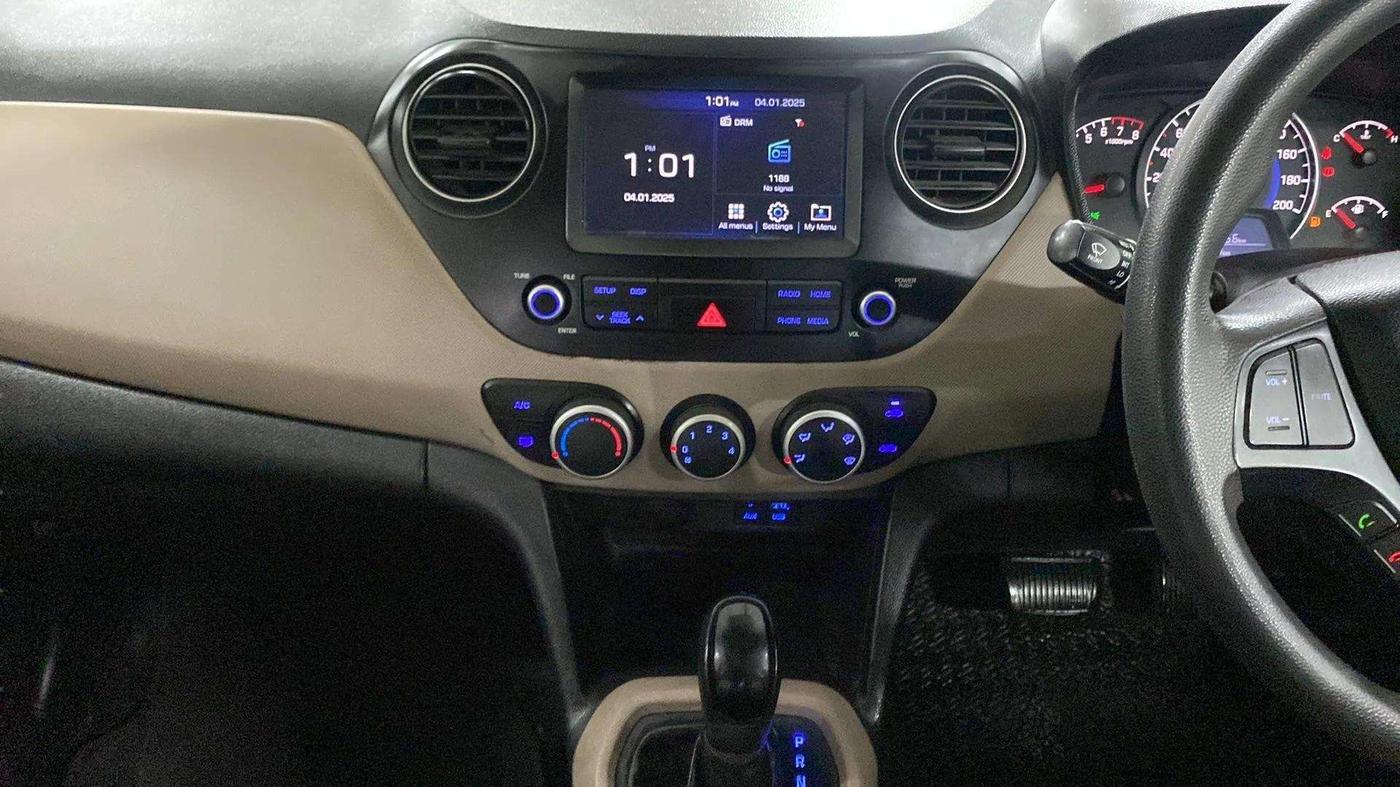 2017 Hyundai Grand i10 SPORTZ (O) AT 1.2 KAPPA VTVT, Petrol, Automatic, 75,628 km, Air Conditioner