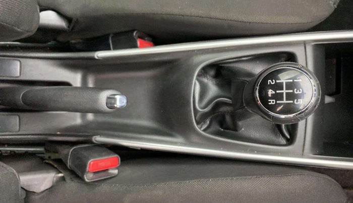 2017 Maruti Baleno ZETA PETROL 1.2, Petrol, Manual, 64,173 km, Gear Lever