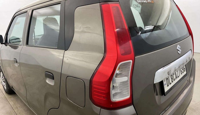 2020 Maruti New Wagon-R LXI CNG 1.0, CNG, Manual, 48,625 km, Left tail light - Minor scratches