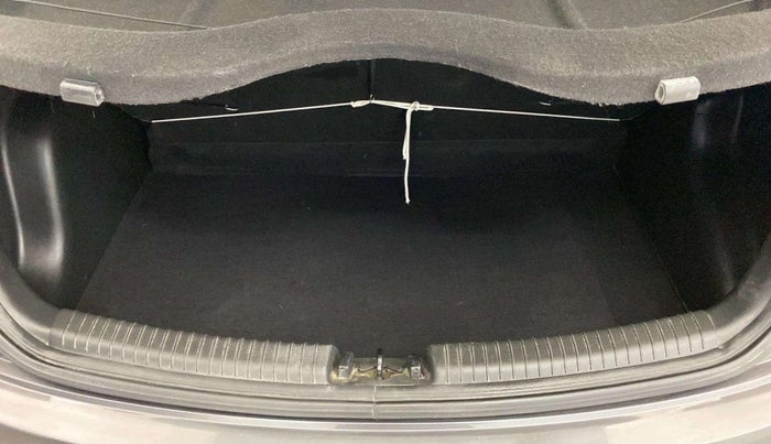 2019 Hyundai Grand i10 SPORTZ 1.2 KAPPA VTVT, Petrol, Manual, 51,759 km, Boot Inside