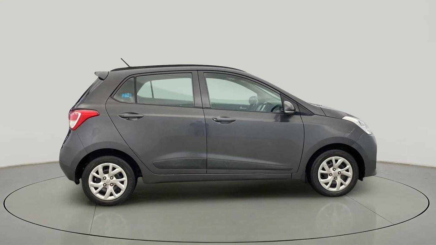 2019 Hyundai Grand i10 SPORTZ 1.2 KAPPA VTVT, Petrol, Manual, 51,759 km, Right Side View