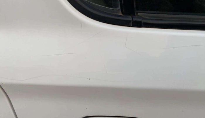 2018 Maruti Alto 800 VXI, Petrol, Manual, 43,412 km, Right rear door - Minor scratches