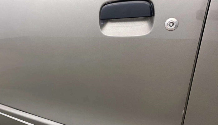2021 Maruti New Wagon-R LXI CNG (O) 1.0, CNG, Manual, 53,136 km, Front passenger door - Slightly dented