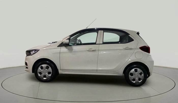 2021 Tata Tiago XT (O) PETROL, Petrol, Manual, 30,387 km, Left Side