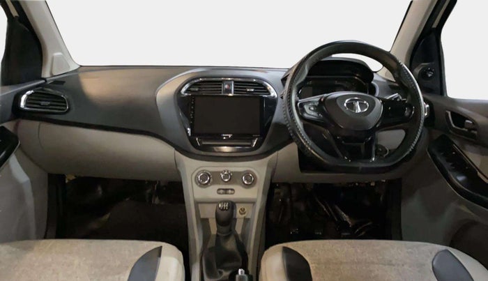 2021 Tata Tiago XT (O) PETROL, Petrol, Manual, 30,387 km, Dashboard