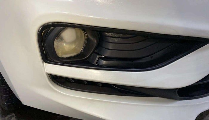 2021 Tata Tiago XT (O) PETROL, Petrol, Manual, 30,387 km, Right fog light - Fog light not working