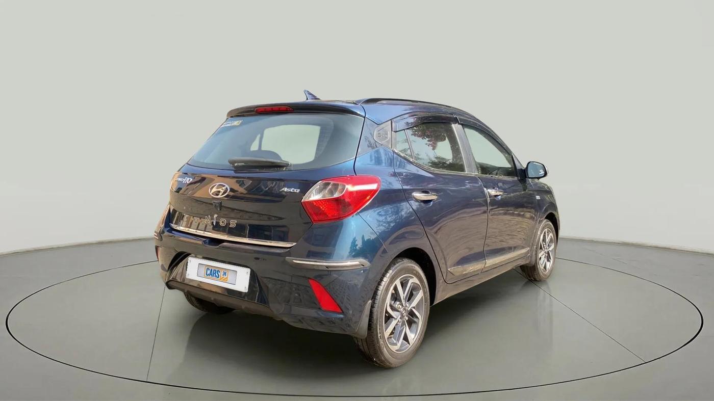 2020 Hyundai GRAND I10 NIOS ASTA AMT 1.2 KAPPA VTVT, Petrol, Automatic, 28,634 km, Right Back Diagonal