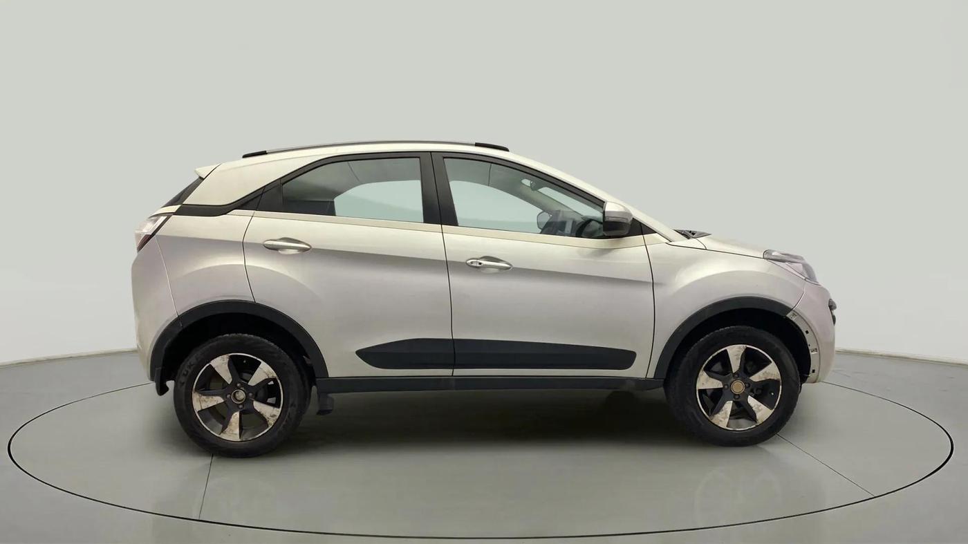 2018 Tata NEXON XZ PLUS PETROL, Petrol, Manual, 79,748 km, Right Side View