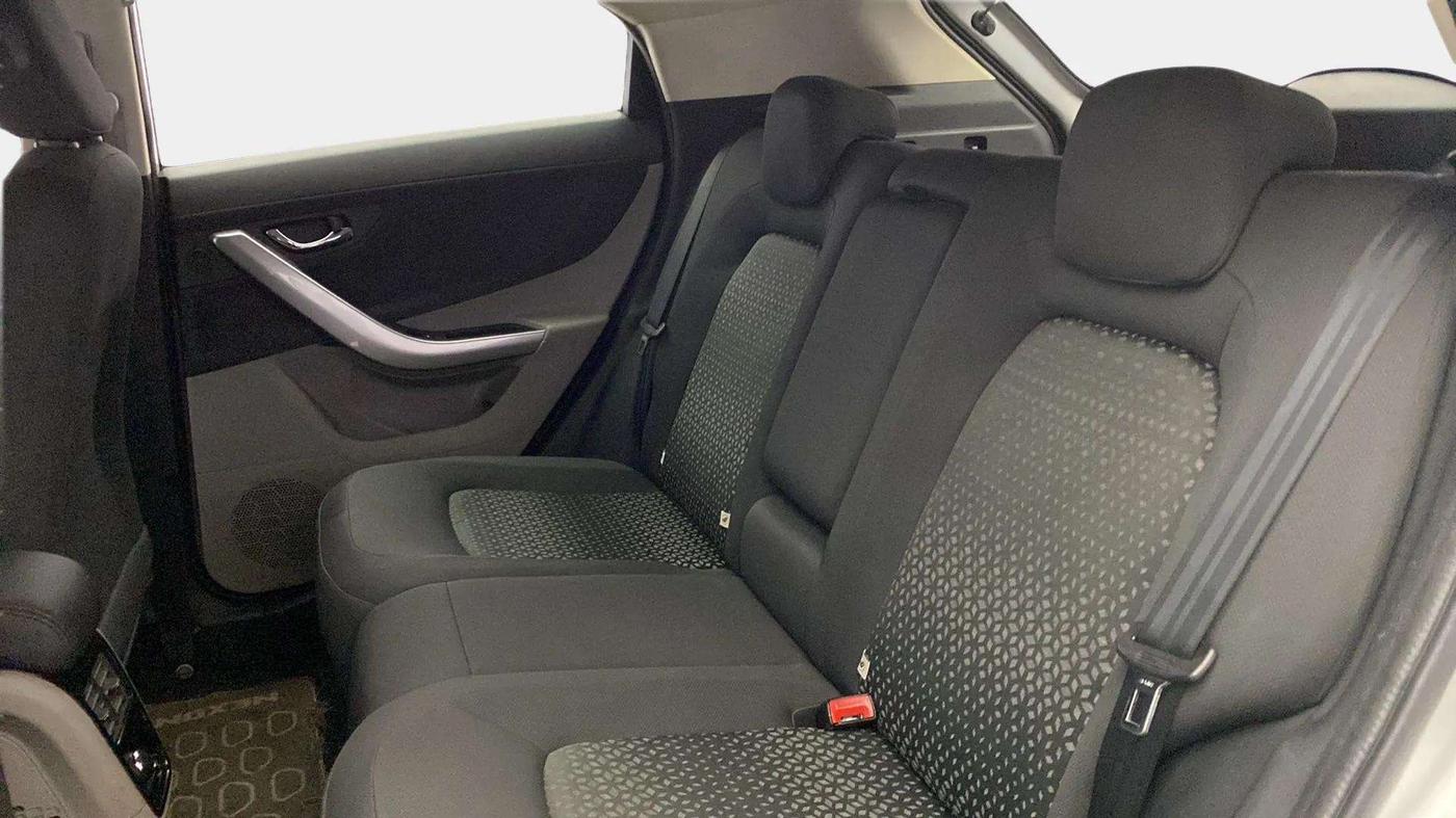 2018 Tata NEXON XZ PLUS PETROL, Petrol, Manual, 79,748 km, Right Side Rear Door Cabin