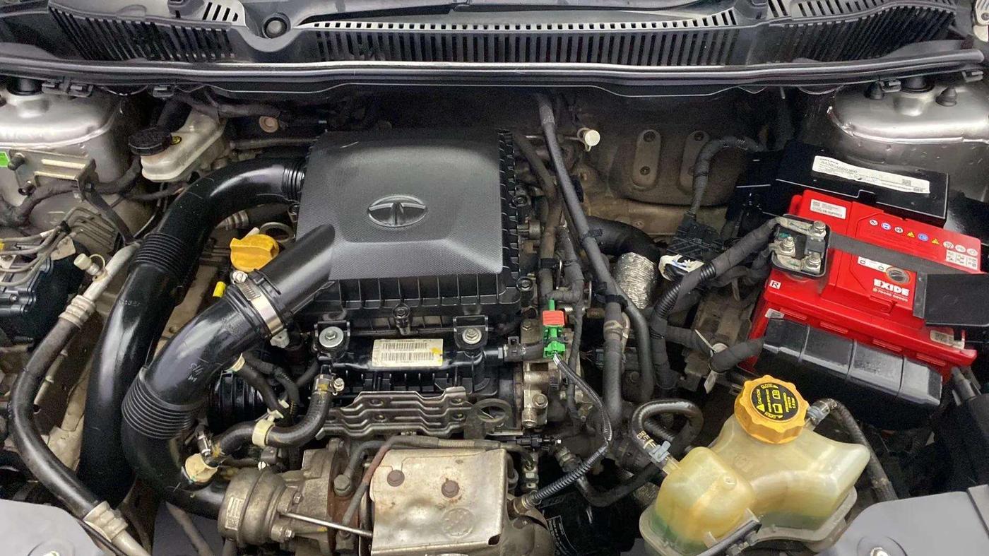 2018 Tata NEXON XZ PLUS PETROL, Petrol, Manual, 79,748 km, Open Bonet