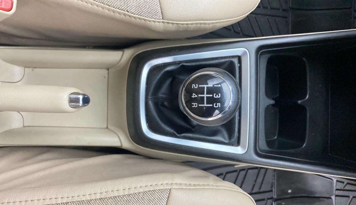 2017 Maruti Dzire VXI, Petrol, Manual, 81,246 km, Gear Lever