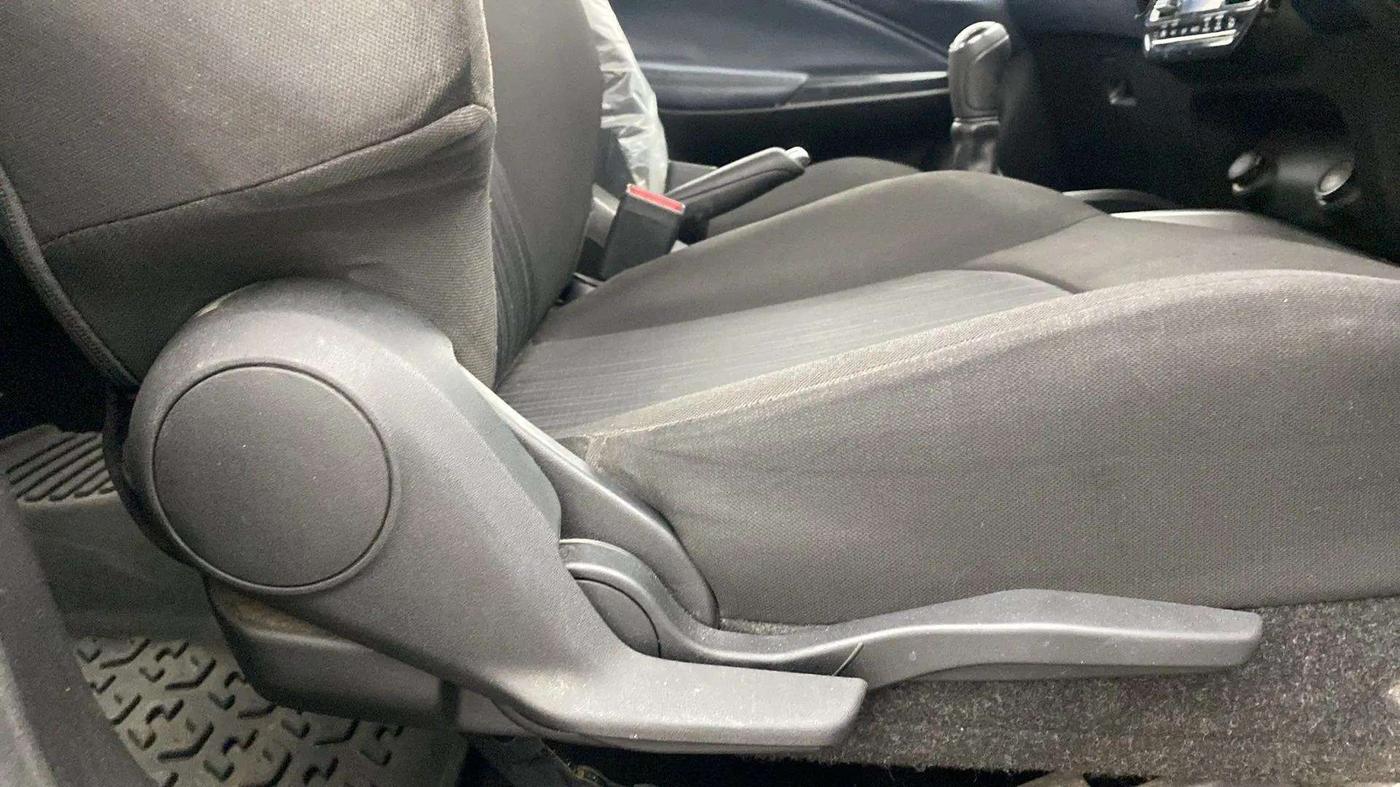2022 Maruti Baleno ZETA PETROL 1.2, Petrol, Manual, 33,192 km, Driver Side Adjustment Panel