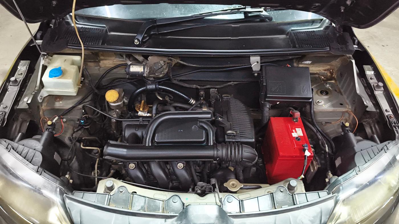 2016 Renault Kwid RXT 0.8, Petrol, Manual, 80,568 km, Engine View