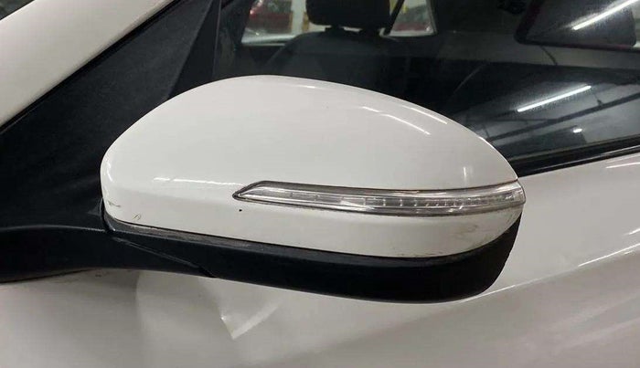 2018 Hyundai Elite i20 ASTA 1.2  CVT, Petrol, Automatic, 15,186 km, Left rear-view mirror - Indicator light not working