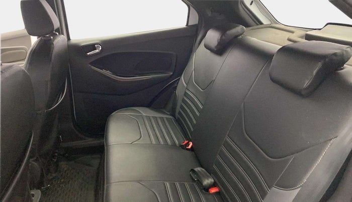 2018 Ford FREESTYLE TITANIUM 1.2 PETROL, Petrol, Manual, 43,185 km, Right Side Rear Door Cabin