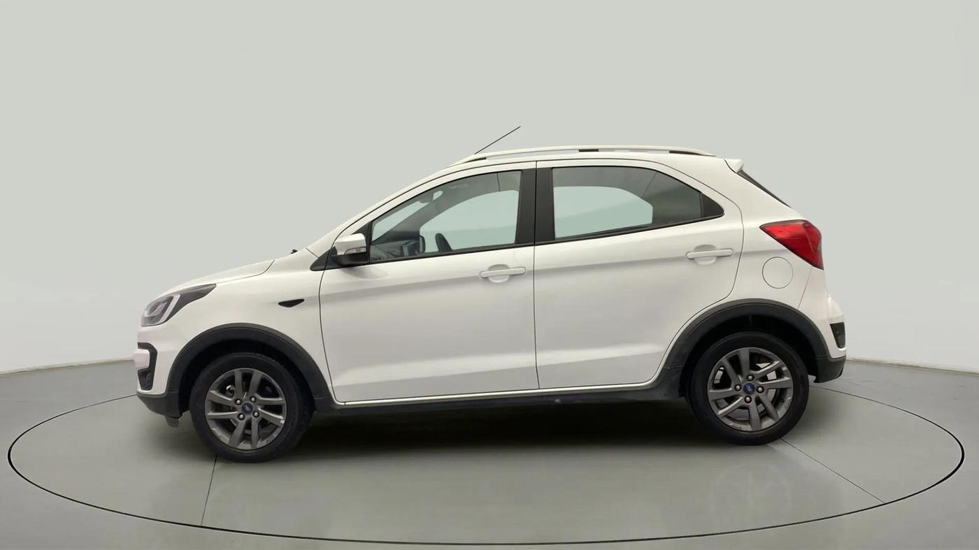2018 Ford FREESTYLE TITANIUM 1.2 PETROL, Petrol, Manual, 43,185 km, Left Side