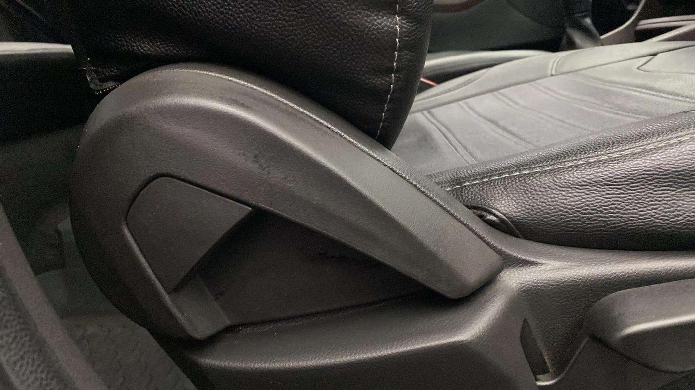 2018 Ford FREESTYLE TITANIUM 1.2 PETROL, Petrol, Manual, 43,185 km, Driver Side Adjustment Panel