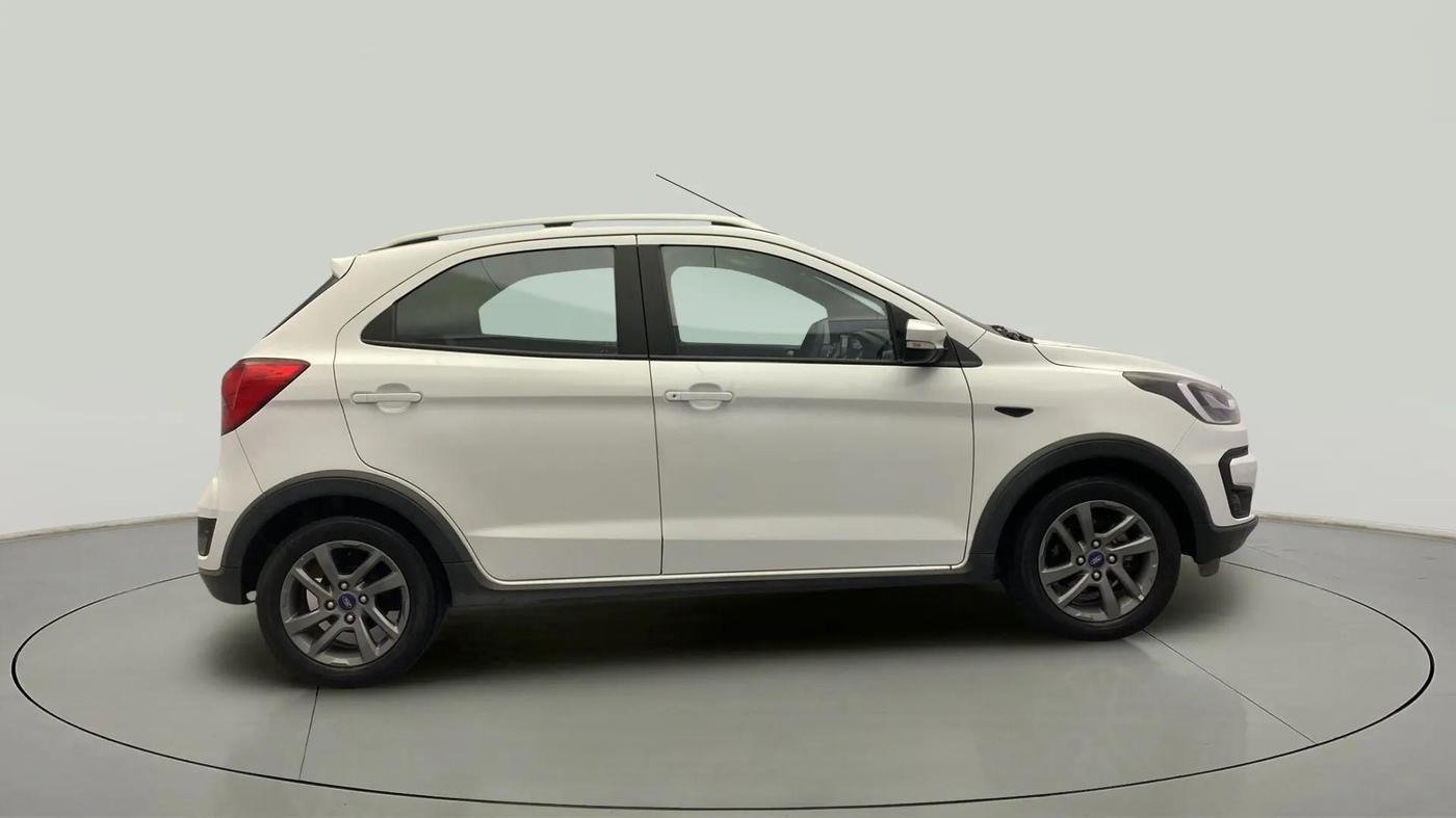 2018 Ford FREESTYLE TITANIUM 1.2 PETROL, Petrol, Manual, 43,185 km, Right Side View