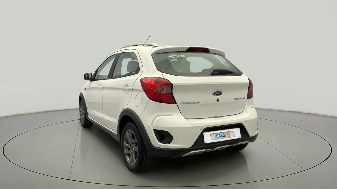2018 Ford FREESTYLE TITANIUM 1.2 PETROL, Petrol, Manual, 43,185 km, Left Back Diagonal